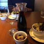 Bel Paese  - ワインはデキャンタで