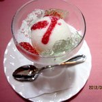 ベルクール - 本日のデザート(ヨーグルトのソルベ)！(2012,08/13)