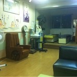 朝日温泉 - 健康器具があるソファー席（禁煙）