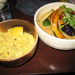 イエロー - チキン野菜スープカリー