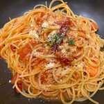 釜あげスパゲッティ すぱじろう - 完熟トマトとニンニクのアラビアータ