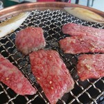 れんが屋 - お肉は炭日で