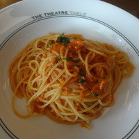 THE THEATRE TABLE - メインのパスタ