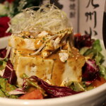 Tofu's chicken salad