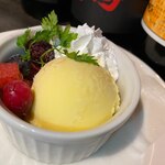 Nagoya cochin egg ice cream