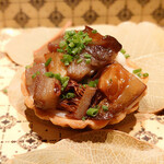 ラチュレ - ジビエに季節の食材が加わって料理が変化していきます。