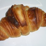 パネッテリア ネロ - クロワッサン＠１３０円