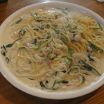 キッチン＆コーヒーCACTUS - ほうれん草　しめじ　ベーコンスパゲティ(ホワイトソース味)Ｌサイズ