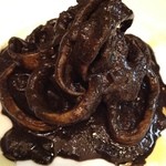 サンフォコン - イカの墨煮　イタリアンっぽいんじゃね？ったらシェフはイタリアンの経験もあるんだってさ。