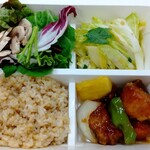 パリヤ - DELI BOX(弁当) 1,350円 ♪