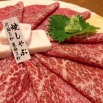 焼肉やまと - 焼きしゃぶ 3人前盛 4980円
            （会員価格）