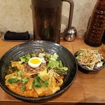 SPICY CURRY 魯珈 - 酢菜白肉咖喱のろかプレート+ぷちサラダ