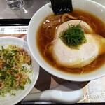 らあめん花月嵐 - 【限定】しょうゆらぁ麺飯田商店＋ぶためし　1100＋300円