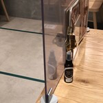 Tanita Kafe - 全テーブルにアルコールスプレー設置