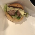 フッカーズ - 燻製ロースバーガー