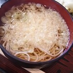 そば処 久楽 - カツ丼に付く「ミニ蕎麦(温)」をパチリ♪
