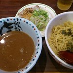 Nanashi Tonkotsu Hen - 濃厚魚介とんこつ　ガツンと節系つけ麺￥850