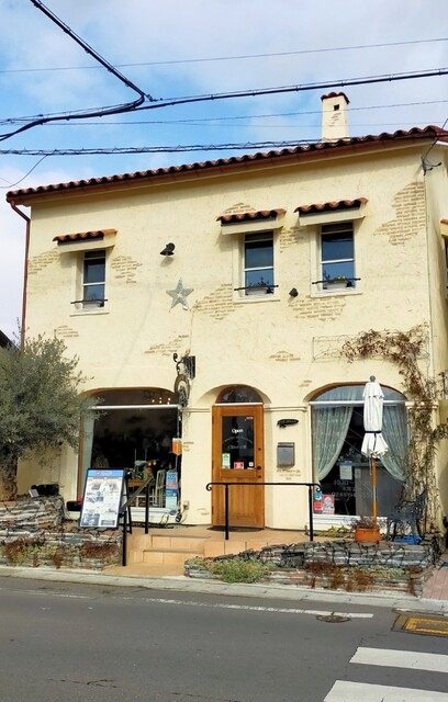 カフェ・オリヴィエ（Cafe Olivier） - 川東（カフェ）の写真