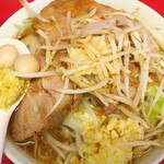 ラーメン二郎 - ラーメン小＋ニンニク多め＋ショウガ半分