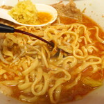 ラーメン二郎 - 赤酢投入～♪