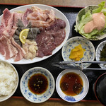 Sumiyaki Shokudou Rekka - 七輪焼ミックス定食