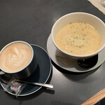 WIRED CAFE - 