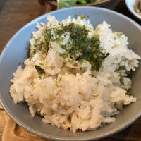 梅田 ワーフ - 牡蠣の炊き込みご飯