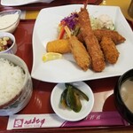 はまなす - Sランチ（ミックスフライ）（税別1,130円）