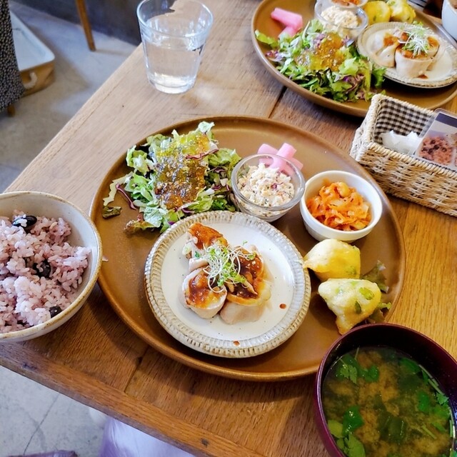 こもれび食堂 コモレビショクドウプラス 浦和 自然食 食べログ こもれび食堂 コモレビショクドウプラス 浦和 自然食 食べログ