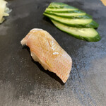 Yadorigi - 黄鯛