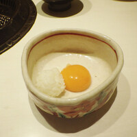 肉の匠 将泰庵 船橋駅前 はなれ店 - 卵と一口ご飯