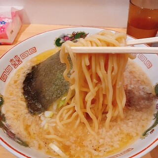 ザ・東京豚骨ラーメン屋 SAKU_1