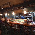 炉端焼おがた - 店内