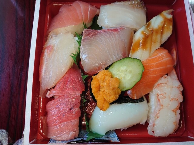 魚屋の鮨 寺本 阪急梅田店 梅田 寿司 食べログ