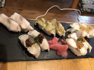 Yamashou - 鯖寿司の盛り合わせ