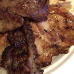 ヤミー ハワイアンバーベキュー - ヤミースペシャルの肉はカルビ、ビーフ、チキンの３種類