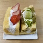 おもちゃ箱 - いちご＆抹茶マーブル白玉