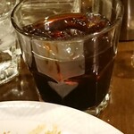 Kafeessha - アイスコーヒー。
                      余談ですがコーヒーはアイス派です。