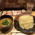 中華蕎麦 とみ田 - 