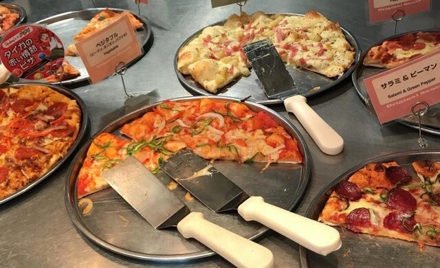 シェーキーズ キャナルシティ博多店 祇園 ピザ 食べログ シェーキーズ キャナルシティ博多店 祇園 ピザ 食べログ