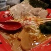 濃厚カニミソラーメン クラブギャング - カニミソ味噌らーめん(￥890)
角度を誤りカニがほぼ写らない状態に。