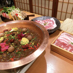 Yakuzen Nabe Buta Shabu Semmon Ten Nishitani - 