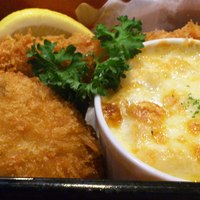 グリル満天星 麻布十番 新宿店 - 揚げ物とグラタン