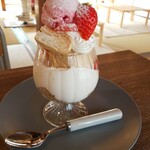 菓子屋 chill - 横からの図