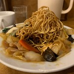 南海飯店 - かたい焼ソバの麺