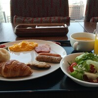 The Living Room with SKY BAR - 