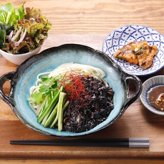 エタニテ・ドゥ・ウフ_1