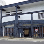 Resutoran Yamazaki - 漆塗屋　弘前歴史的建造物