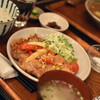 カフェ カスガ - 料理写真:油淋鶏＆えびワンタンスープ定食（１，０５０円）２０２１年１月