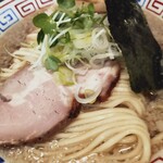 人力俥 - 背脂煮干そば（大盛・アップ）